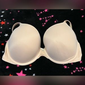 PINK Victoria’s Secret Wear Everywhere Push Up Bra